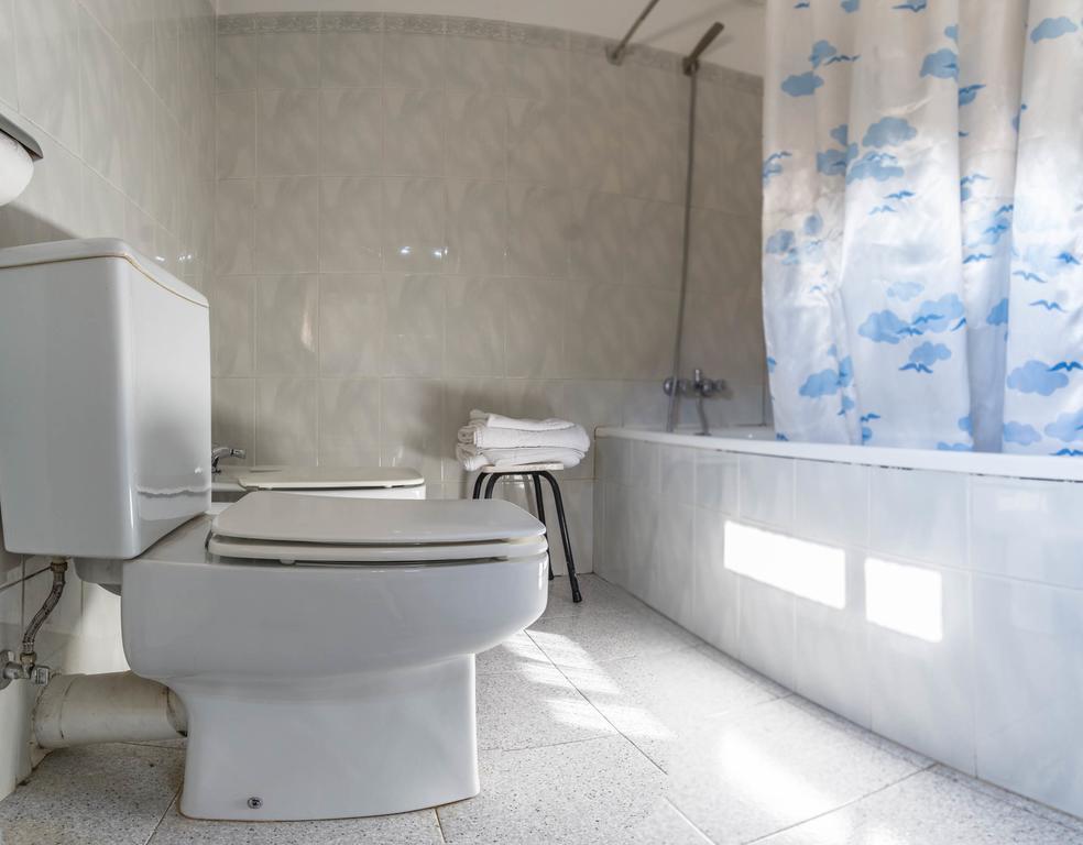 Hostal Urgell Balaguer Extérieur photo